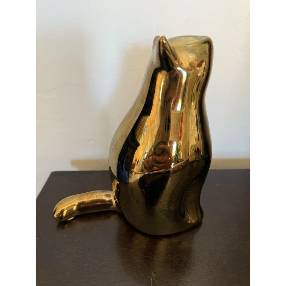 Modern Gold Painted Ceramic Cat Statue Figurine Pudgy Cat 6.5